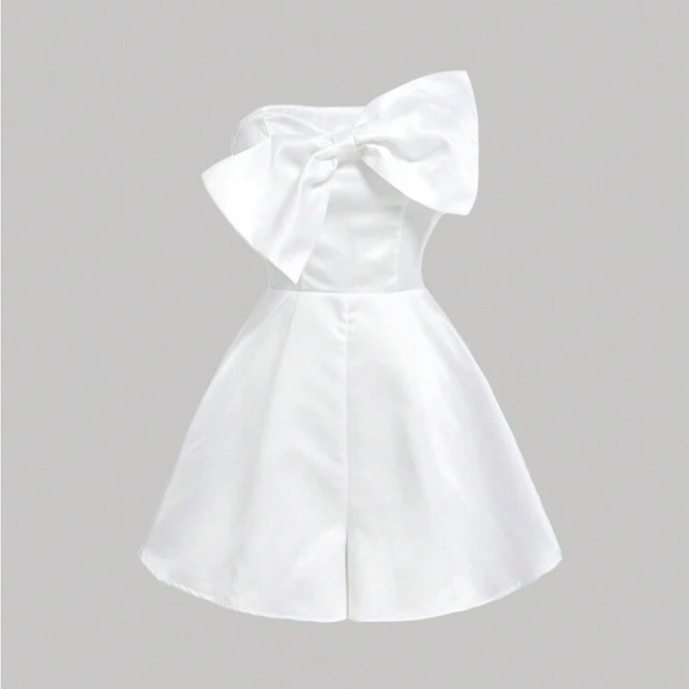 White bow romper